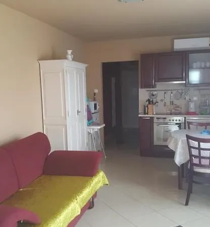 Gruber Apartment *